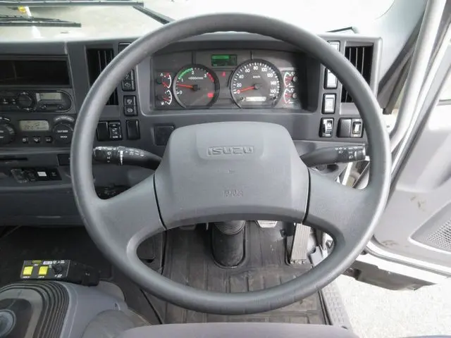 いすゞ フォワード 2RG-FRR90S2(2WD)の写真41