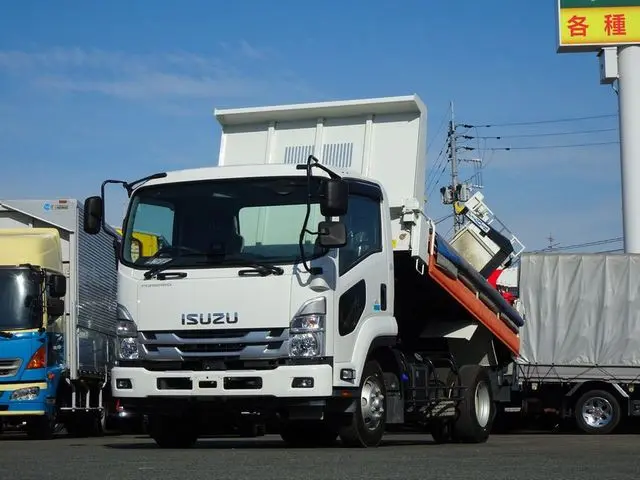 いすゞ フォワード 2PG-FRR90S1(2WD)の写真1