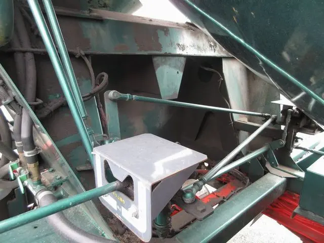 いすゞ フォワード 2PG-FRR90S1(2WD)の写真30