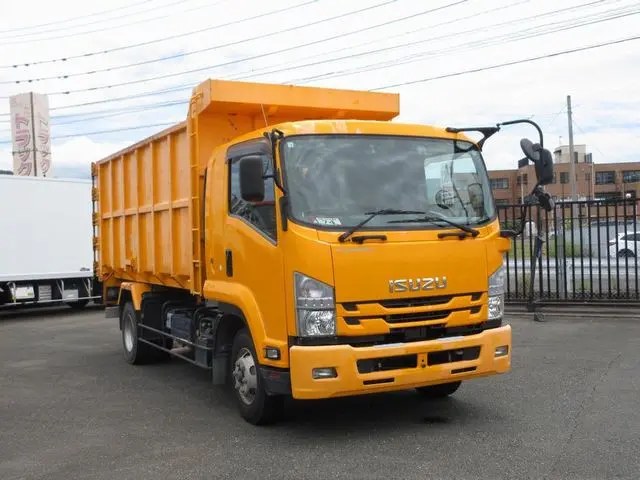 いすゞ フォワード 2RG-FRR90S2(2WD)の写真3