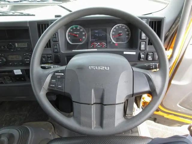 いすゞ フォワード 2RG-FRR90S2(2WD)の写真38