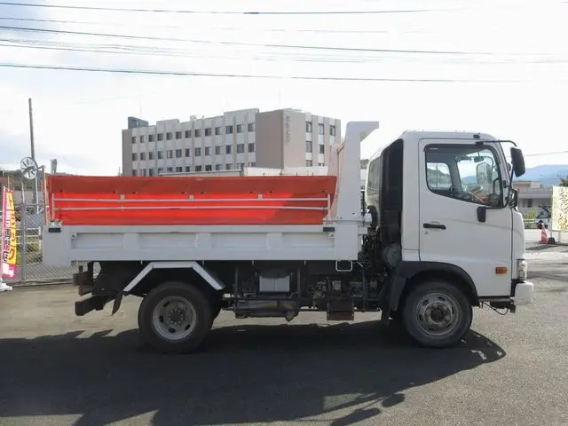 日野 レンジャー 2KG-FC2ABA(2WD)の写真7