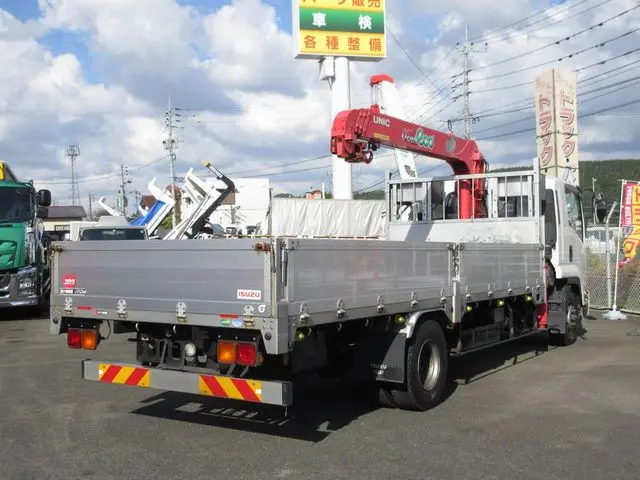 いすゞ フォワード TKG-FRR90S2(2WD)の写真2