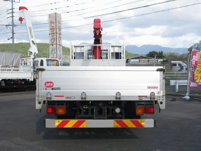 いすゞ フォワード TKG-FRR90S2(2WD)の写真10