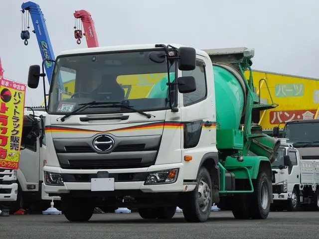 日野 レンジャー 2KG-FC2ABA(2WD)の写真1
