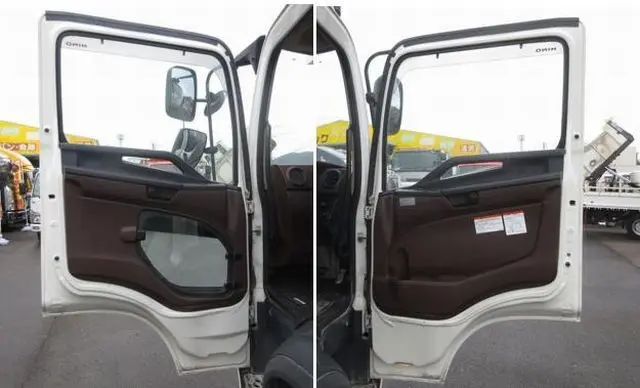 日野 レンジャー 2KG-FC2ABA(2WD)の写真35