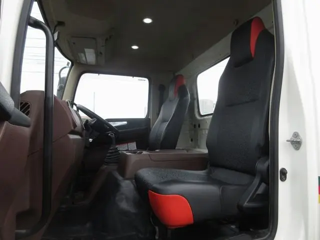 日野 レンジャー 2KG-FC2ABA(2WD)の写真40