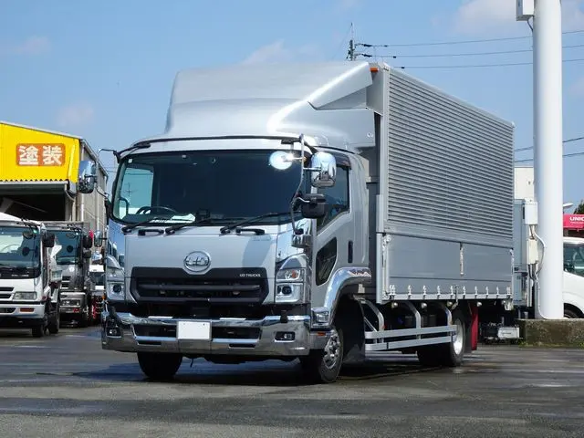 UD コンドル 2PG-BRR90T2(2WD)の写真1