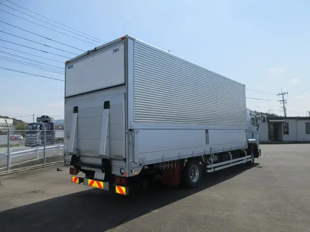 UD コンドル 2PG-BRR90T2(2WD)の写真2