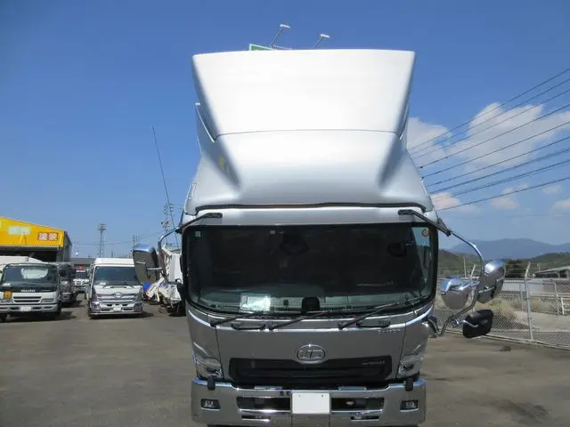UD コンドル 2PG-BRR90T2(2WD)の写真5