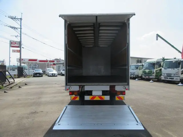 UD コンドル 2PG-BRR90T2(2WD)の写真12
