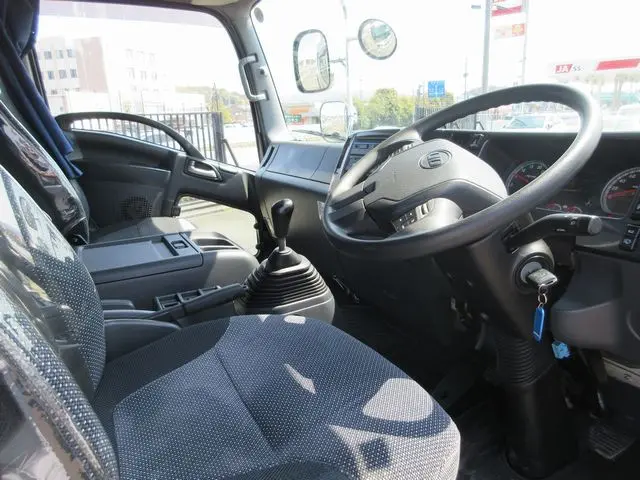 UD コンドル 2PG-BRR90T2(2WD)の写真36