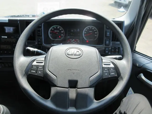 UD コンドル 2PG-BRR90T2(2WD)の写真40