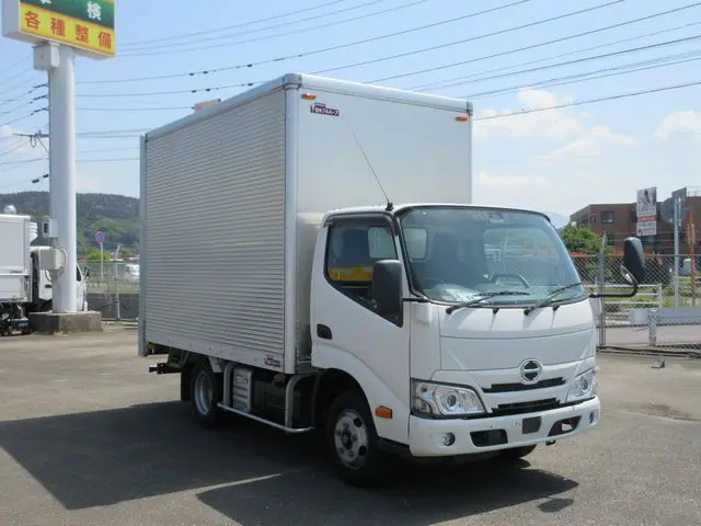 日野 デュトロ 2RG-XZC605M(2WD)の写真3