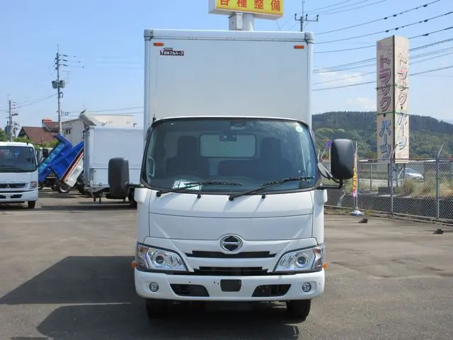 日野 デュトロ 2RG-XZC605M(2WD)の写真4