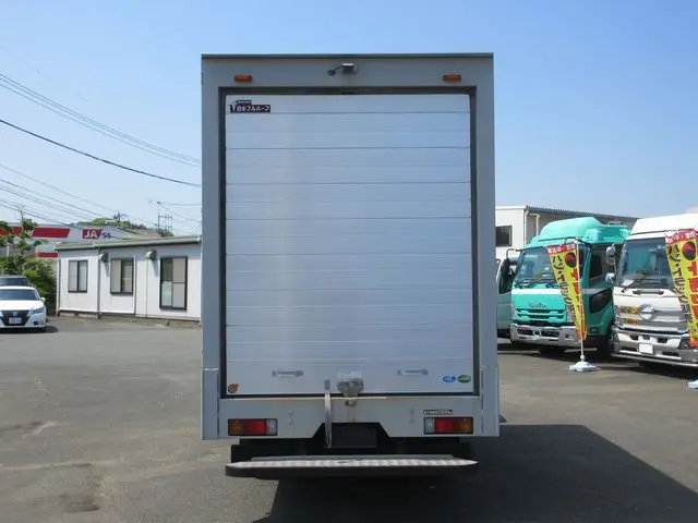 日野 デュトロ 2RG-XZC605M(2WD)の写真8