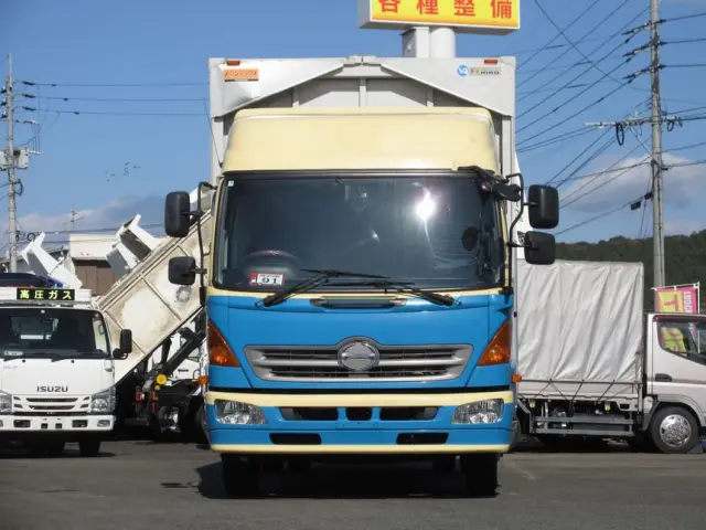 日野 レンジャー TPG-FD7JLAA(2WD)の写真4