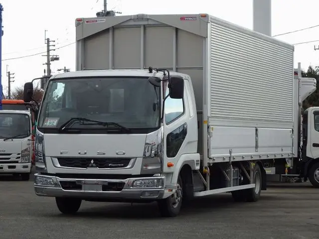 三菱 ファイター 2KG-FK64F(2WD)の写真1