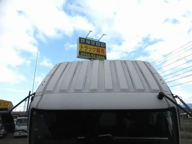 三菱 ファイター 2KG-FK64F(2WD)の写真5