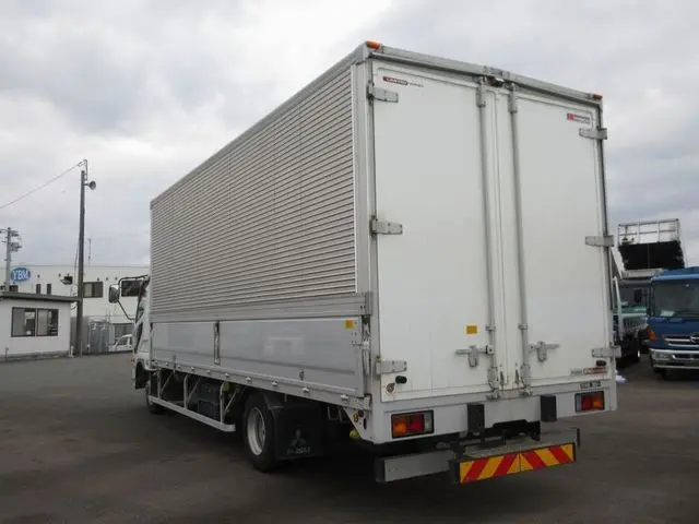 三菱 ファイター 2KG-FK64F(2WD)の写真8