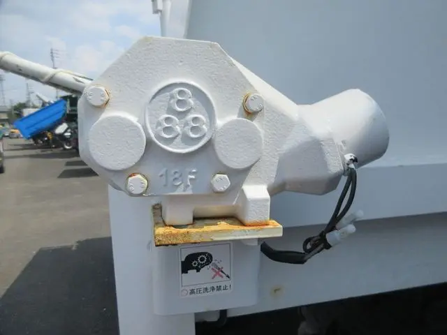 三菱 ファイター 2KG-FK62F(2WD)の写真27