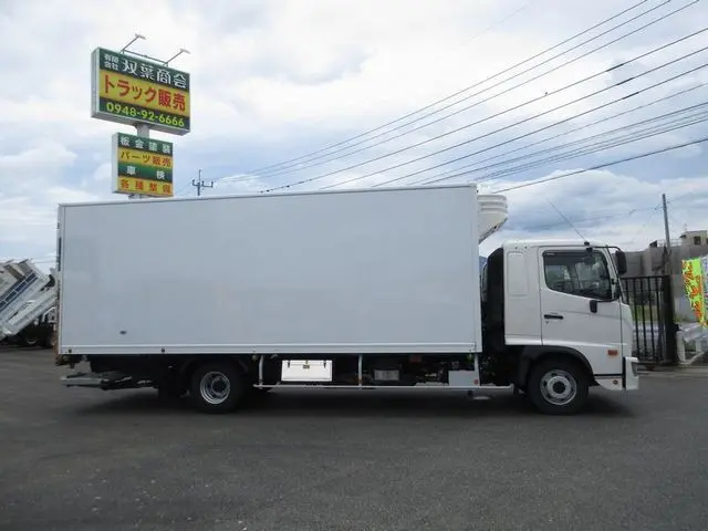 日野 レンジャー 2KG-FD2ABA(2WD)の写真8