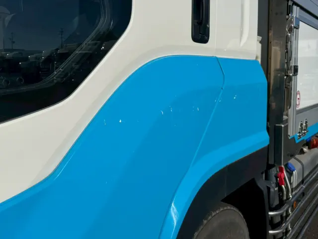いすゞ ギガ 2PG-CYL77D(6x2)の写真21