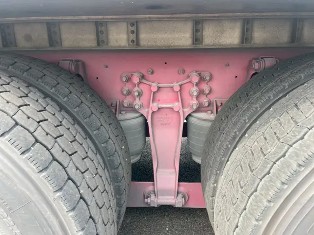 いすゞ ギガ 2KG-CYL77C(2WD)の写真22