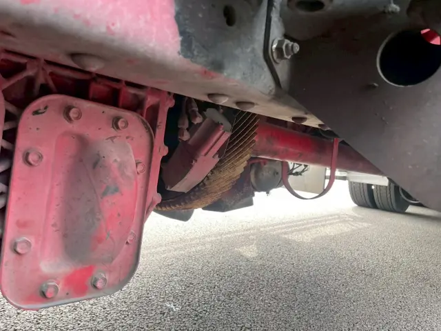 いすゞ ギガ 2KG-CYL77C(2WD)の写真25