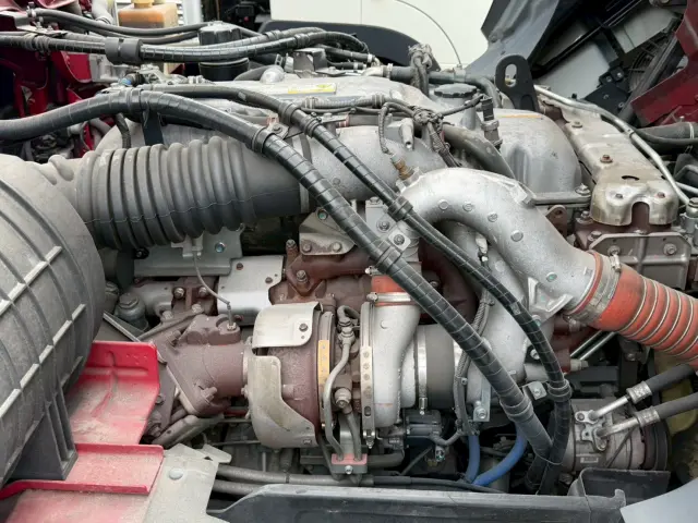 いすゞ ギガ 2KG-CYL77C(2WD)の写真27