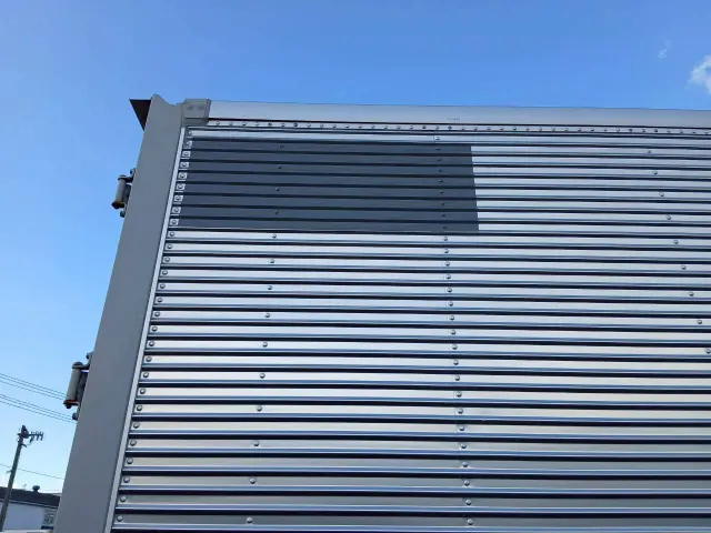 いすゞ エルフ 2RG-NPR88AN(2WD)の写真23