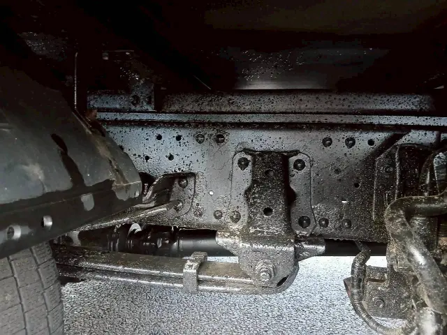 いすゞ エルフ 2RG-NPR88AN(2WD)の写真32