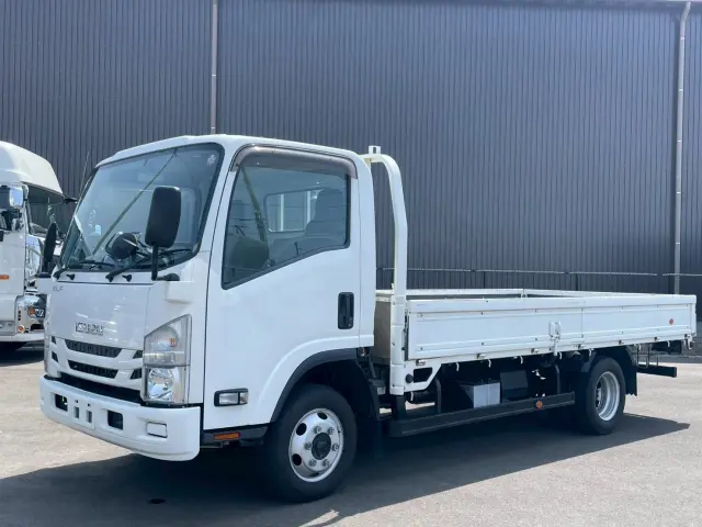 いすゞ エルフ 2PG-NPS88AR(4WD)の写真1