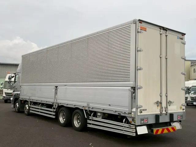 日野 プロフィア 2DG-FW1AHJ(8x4)の写真6