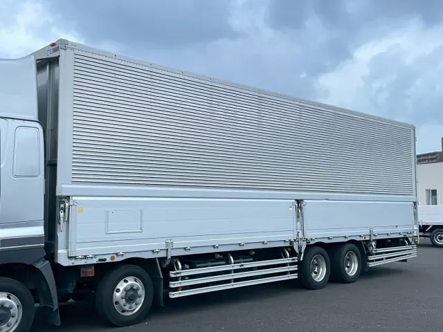 日野 プロフィア 2DG-FW1AHJ(8x4)の写真8