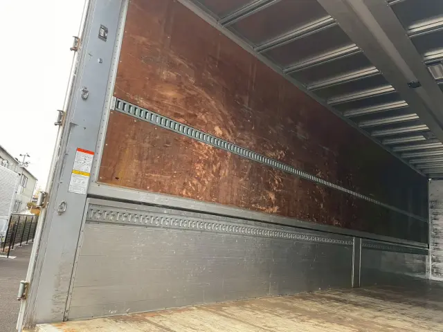 日野 プロフィア 2DG-FW1AHJ(8x4)の写真12