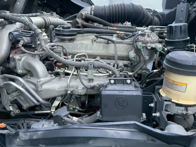 日野 プロフィア 2DG-FW1AHJ(8x4)の写真36