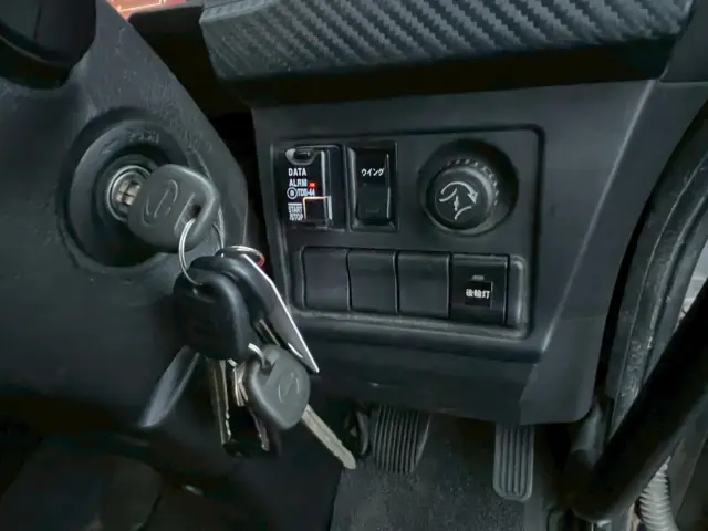 日野 プロフィア 2DG-FW1AHJ(8x4)の写真47