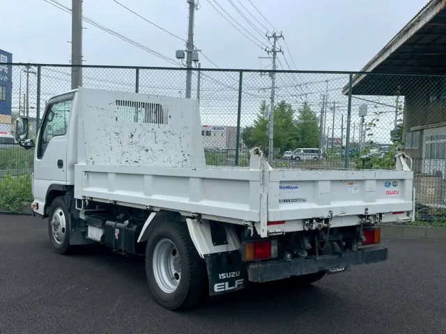 いすゞ エルフ 2PG-NKS88AN(4WD)の写真6