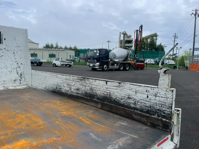 いすゞ エルフ 2PG-NKS88AN(4WD)の写真13