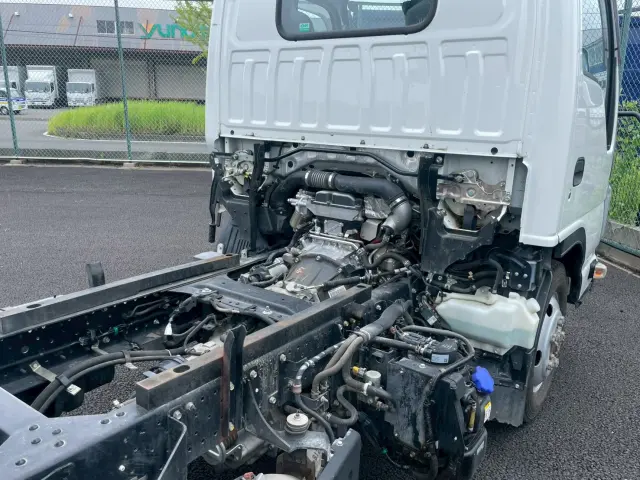 いすゞ エルフ 2PG-NKS88AN(4WD)の写真20