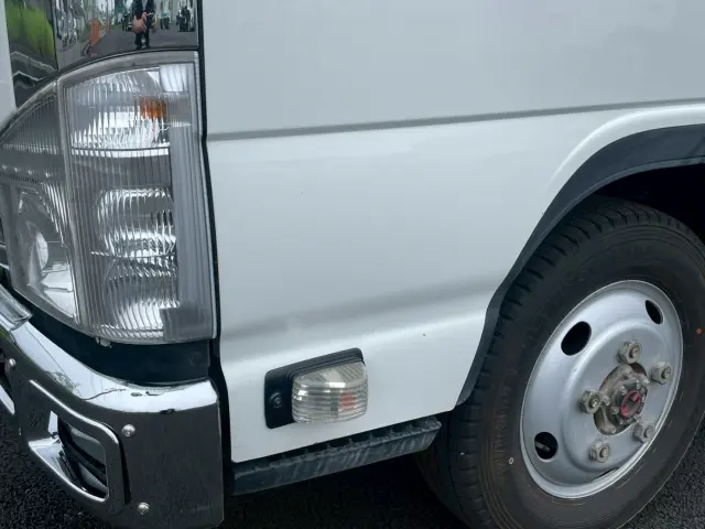 いすゞ エルフ 2PG-NKS88AN(4WD)の写真23