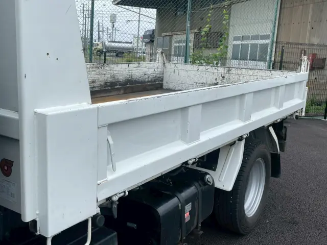 いすゞ エルフ 2PG-NKS88AN(4WD)の写真25