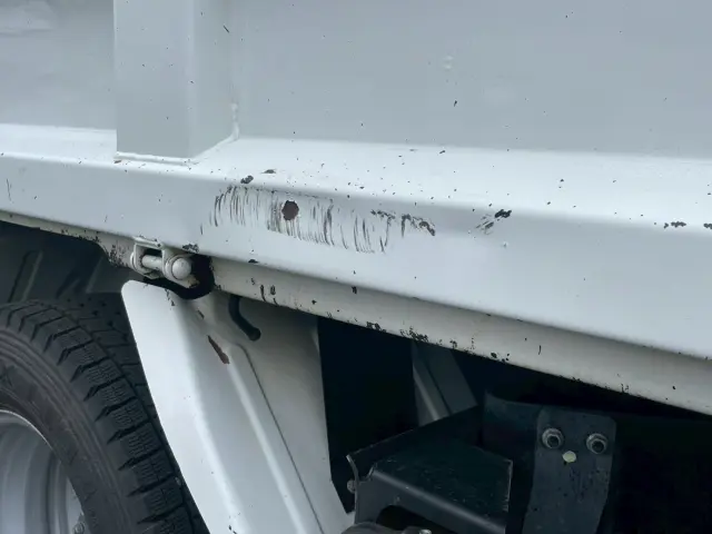 いすゞ エルフ 2PG-NKS88AN(4WD)の写真30