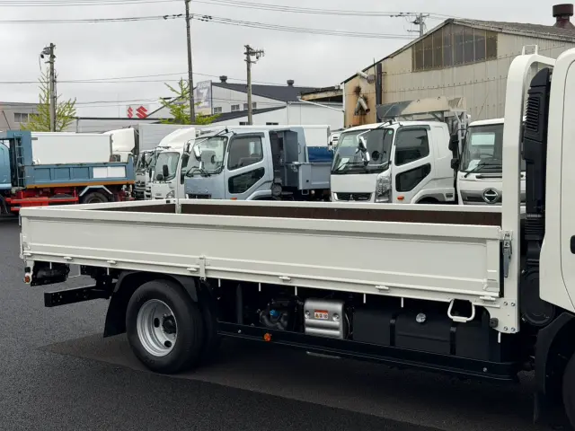日野 デュトロ 2WG-XZU713M(2WD)の写真8