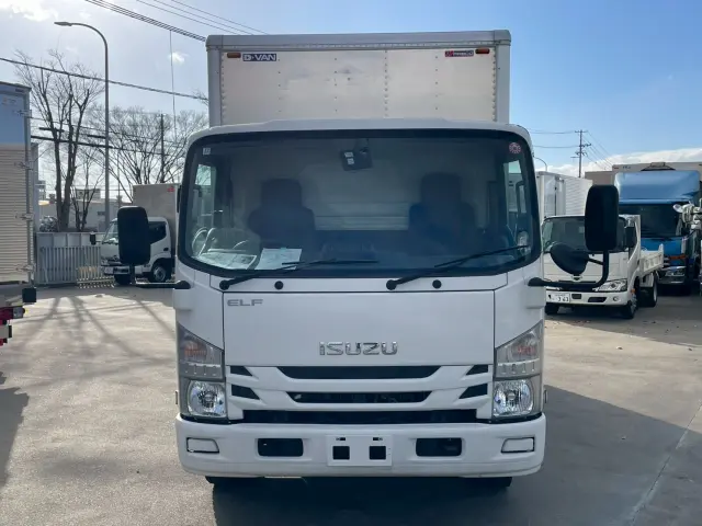 いすゞ エルフ 2RG-NPR88YN(2WD)の写真2