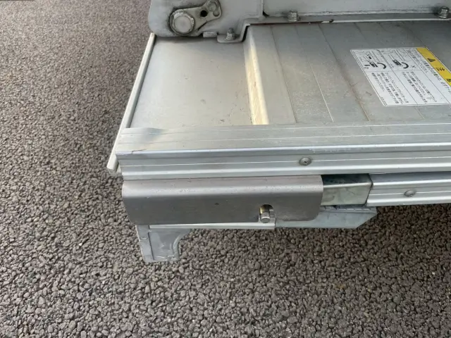 いすゞ エルフ 2RG-NPR88YN(2WD)の写真19