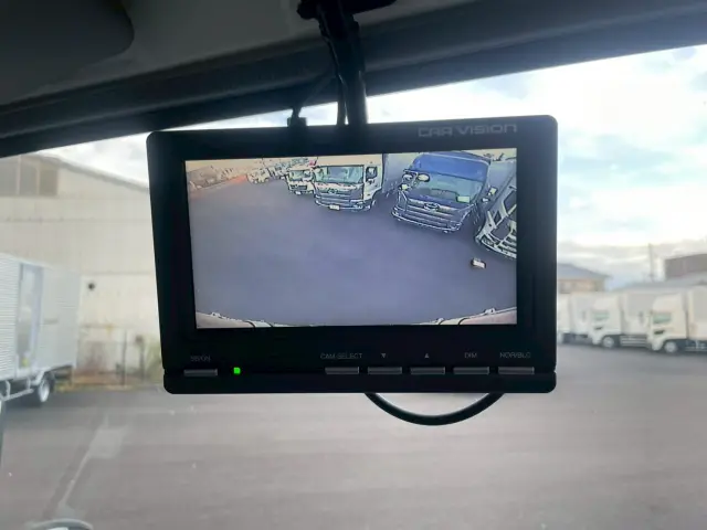 いすゞ エルフ 2RG-NPR88YN(2WD)の写真40