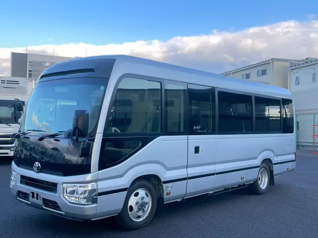 トヨタ コースター SKG-XZB70(2WD)の写真1