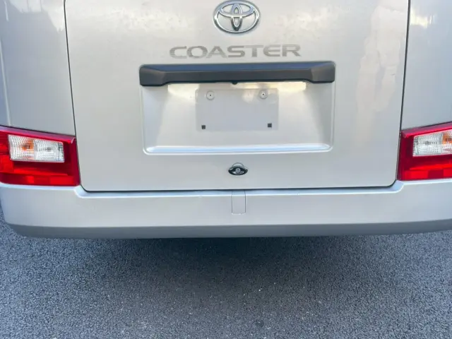トヨタ コースター SKG-XZB70(2WD)の写真10